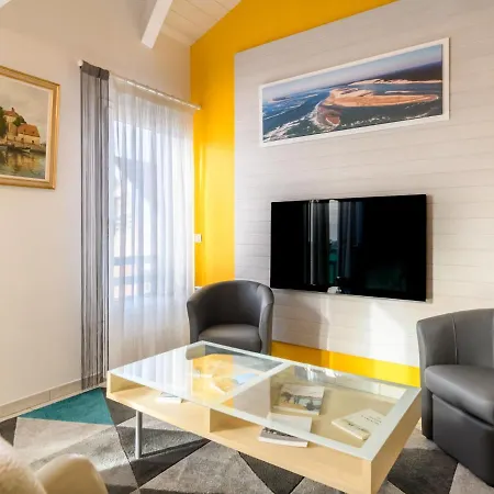 Les Lumieres D'arcachon 2 By Interhome